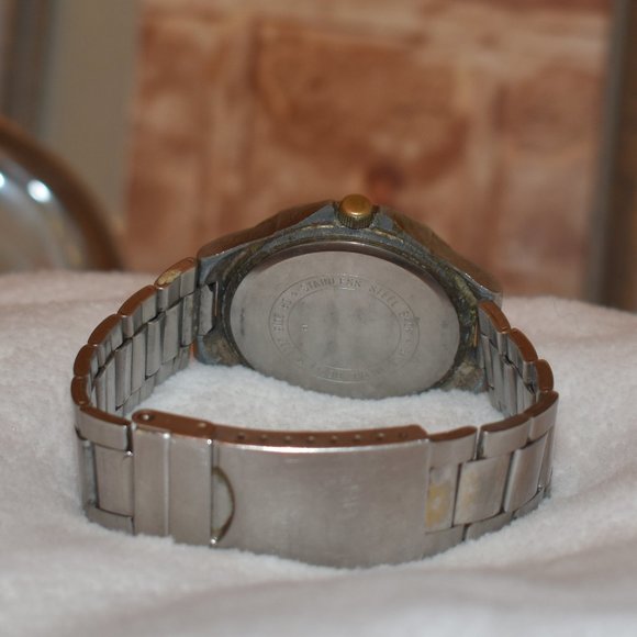 Vintage Timex Carriage Quartz Watch Silver/Silver - Picture 5 of 13